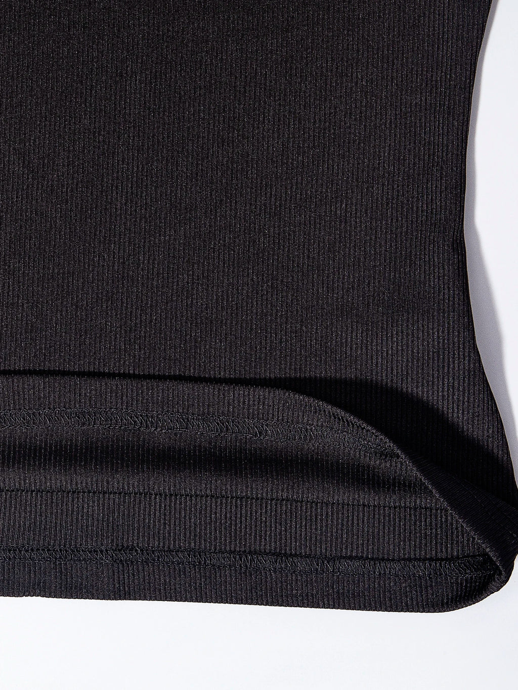 Women'S Ribbed Crop Sleeveless Tank Top & Striped Print Belted Bag Waist Shorts Setfitted Comfort Scoop Neck Crop Tank & Shorts