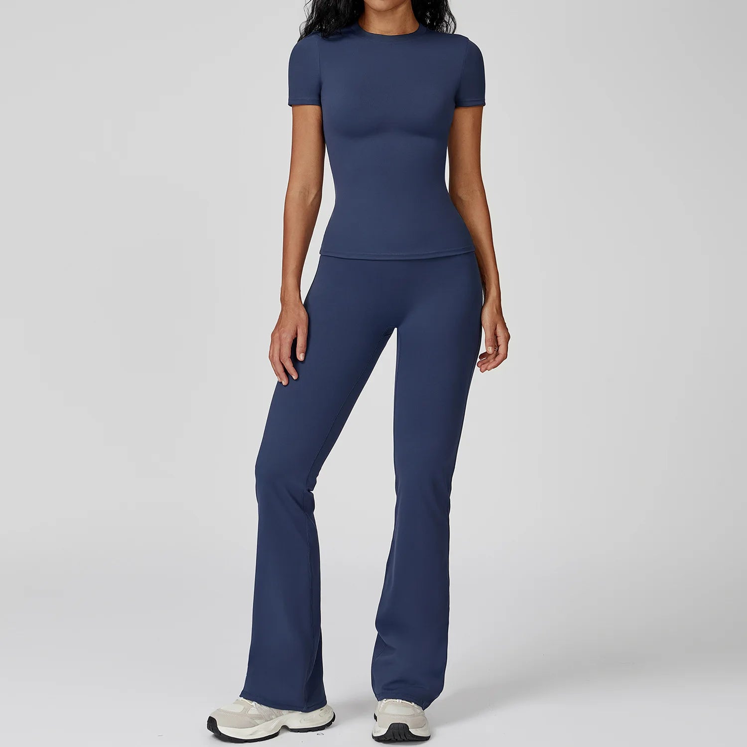 The Motion Long-Sleeve Set
