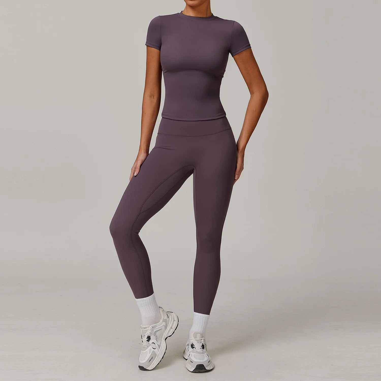 The Motion Long-Sleeve Set